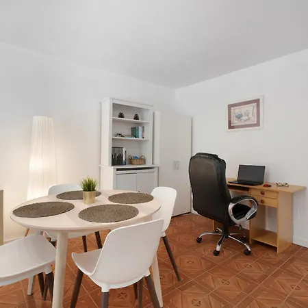 Martianez Con Wifi شقة